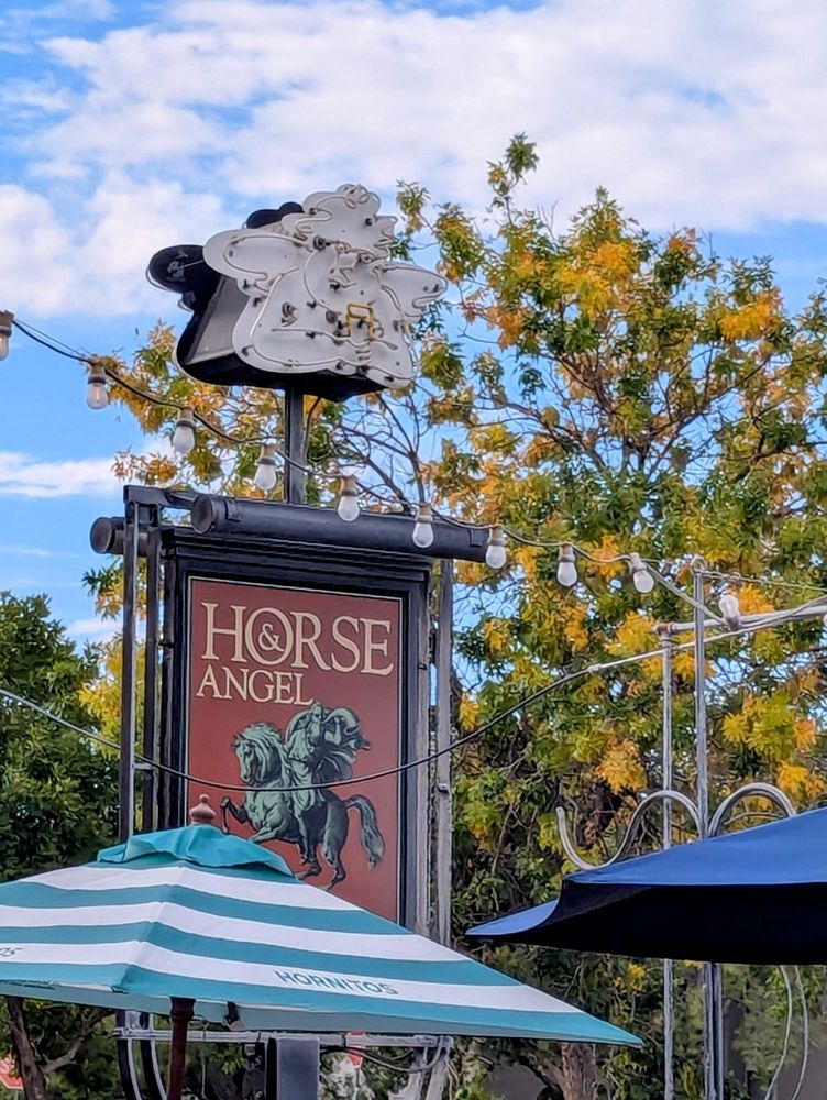 Horse & Angel Tavern